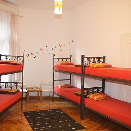 Time Hostel Belgrád Kültér fotó