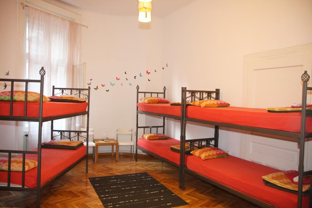 Time Hostel Belgrád Kültér fotó