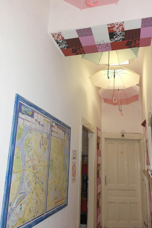 Time Hostel Belgrád Kültér fotó